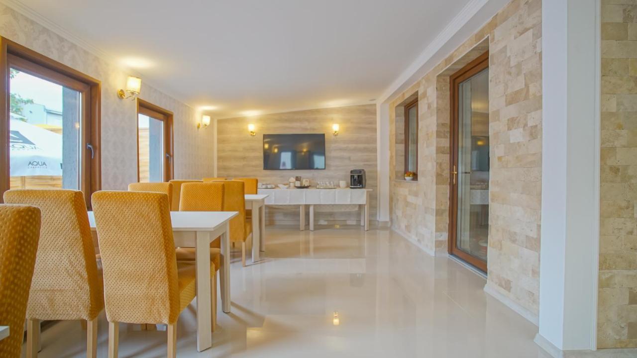 Monarch House Ξενοδοχείο Μπρασόβ Εξωτερικό φωτογραφία