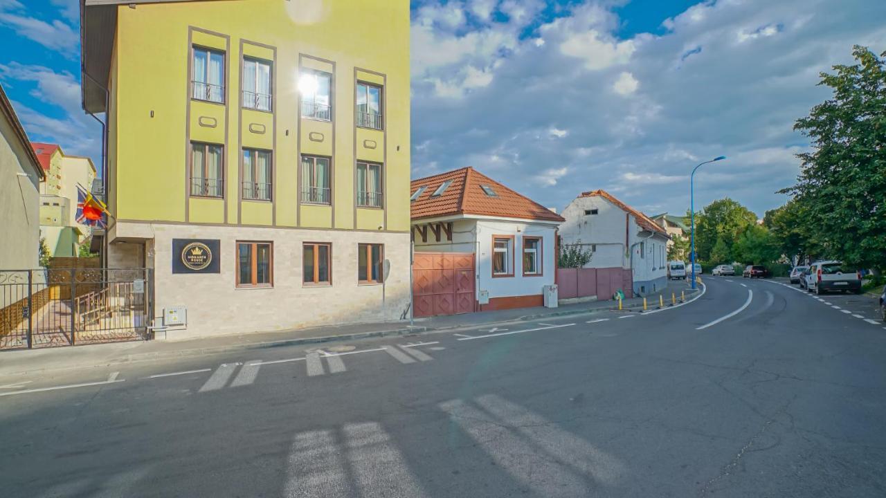 Monarch House Ξενοδοχείο Μπρασόβ Εξωτερικό φωτογραφία