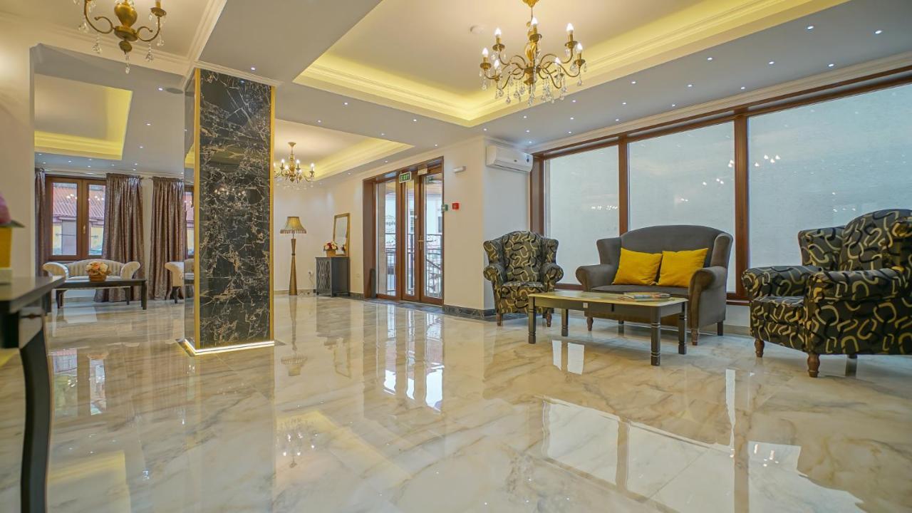 Monarch House Ξενοδοχείο Μπρασόβ Εξωτερικό φωτογραφία