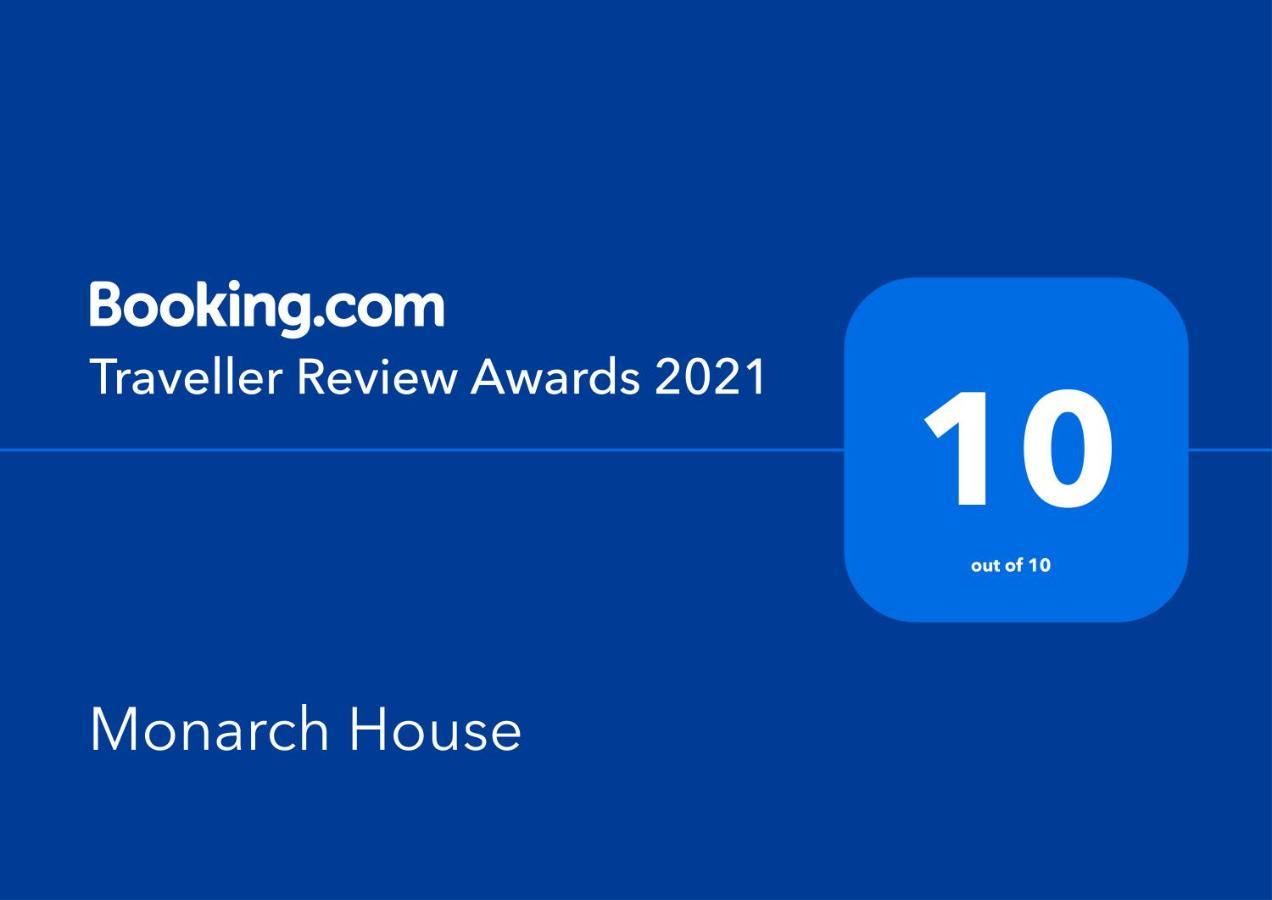 Monarch House Ξενοδοχείο Μπρασόβ Εξωτερικό φωτογραφία